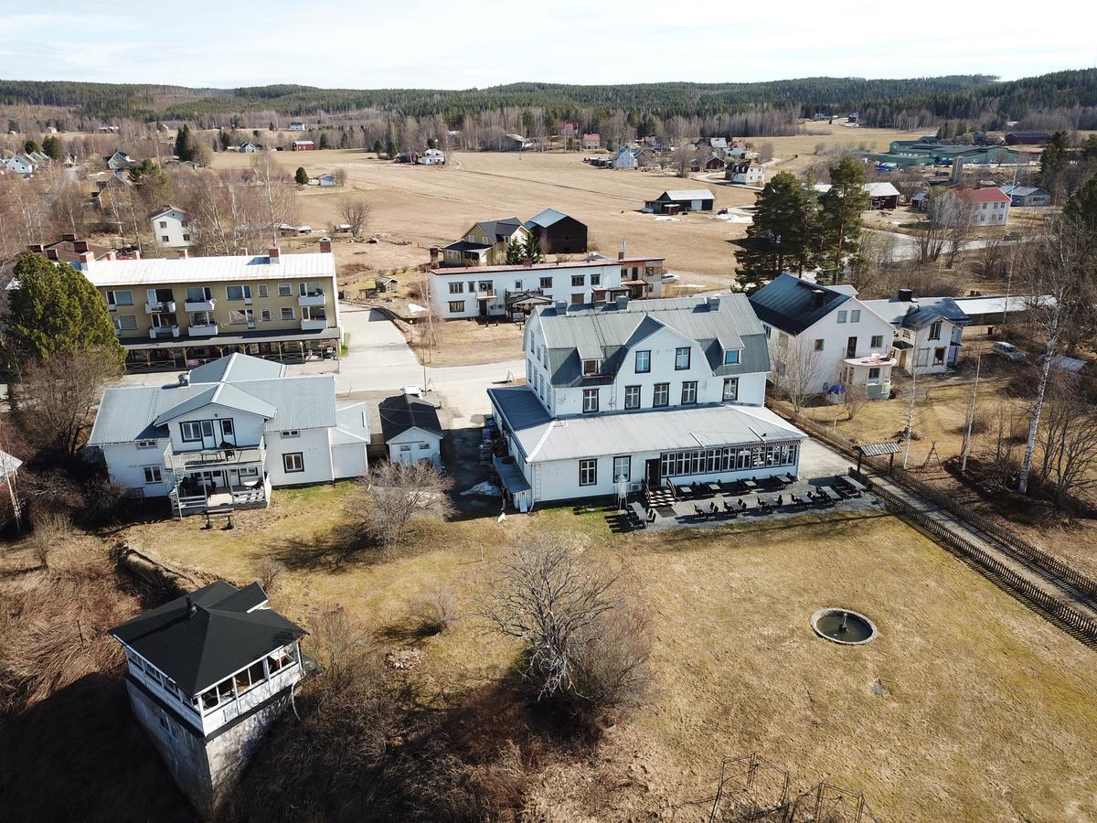 Hotell Restaurang Naemforsen Näsåker 외부 사진