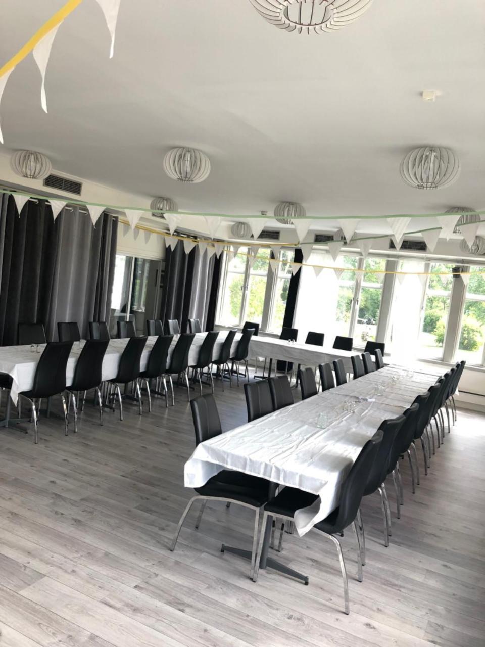 Hotell Restaurang Naemforsen Näsåker 외부 사진