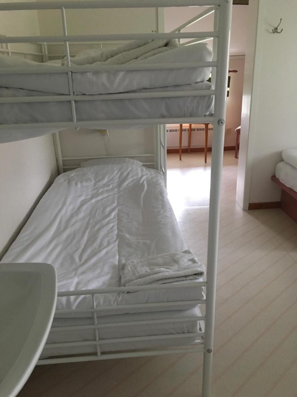 Hotell Restaurang Naemforsen Näsåker 외부 사진